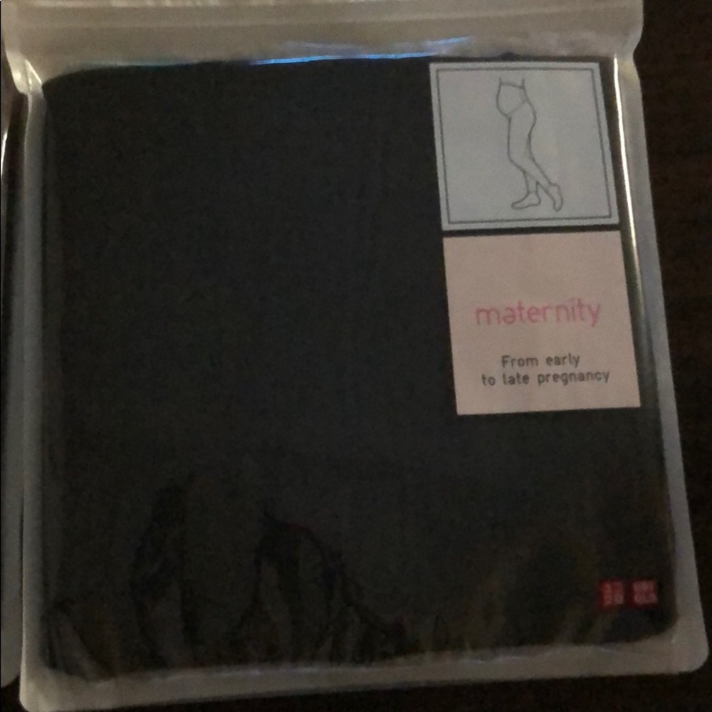 Uniqlo Maternity Leggings